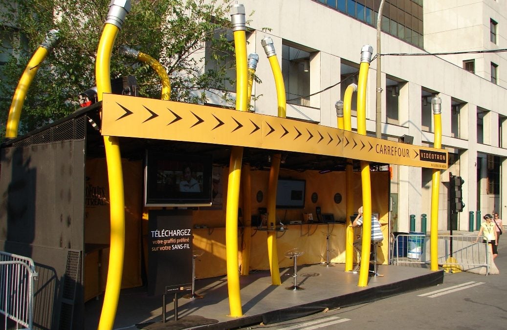 Telephone booth – Videotron for Just for Laughs Festival, Montreal